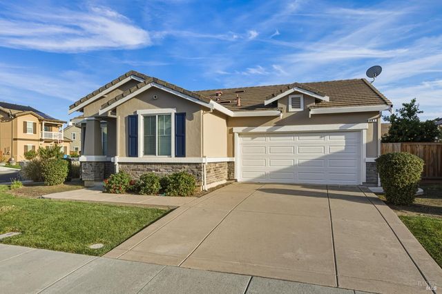 361 Tilden Cir, Vacaville, CA 95688