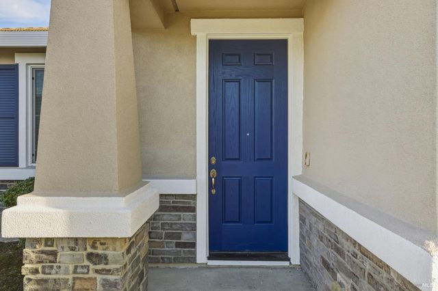 361 Tilden Cir, Vacaville, CA 95688