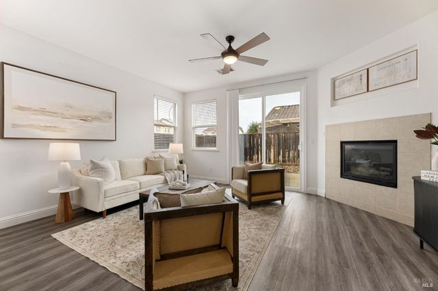 361 Tilden Cir, Vacaville, CA 95688