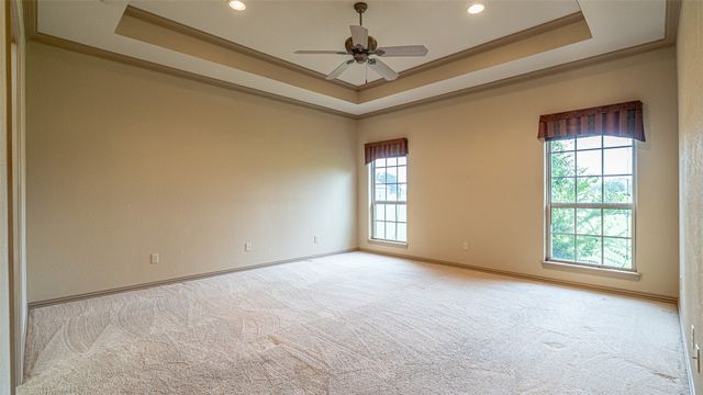 2300 E Emerald Bend Court, Granbury, TX 76049