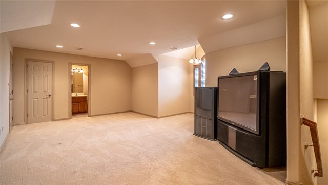2300 E Emerald Bend Court, Granbury, TX 76049