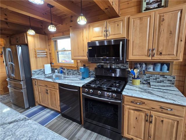 30925 County Highway F, New Auburn, WI 54757