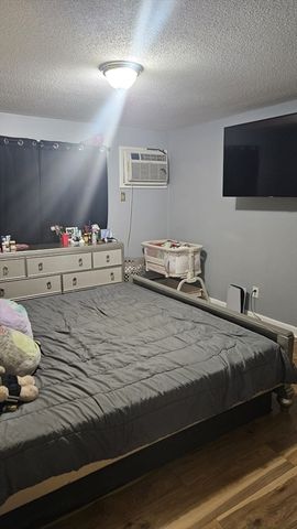 24 Inman St 6, Lawrence, MA 01843