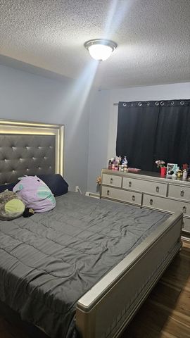 24 Inman St 6, Lawrence, MA 01843