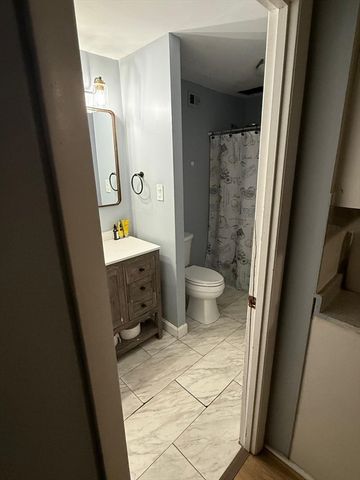 24 Inman St 6, Lawrence, MA 01843