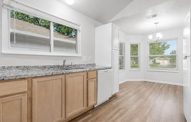 11938 Westwold Drive, Tomball, TX 77377