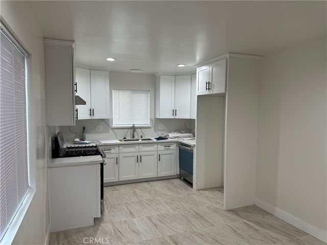 2161 A Myrtle ave, Long Beach, CA 90806