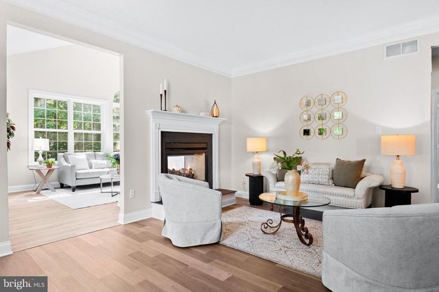 48 SLEEPY HOLLOW, Tabernacle, NJ 08088