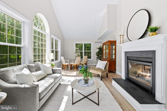 48 SLEEPY HOLLOW, Tabernacle, NJ 08088