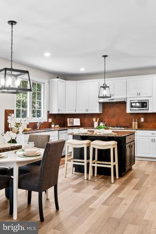 48 SLEEPY HOLLOW, Tabernacle, NJ 08088