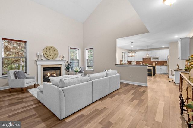 48 SLEEPY HOLLOW, Tabernacle, NJ 08088