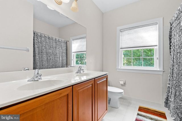 48 SLEEPY HOLLOW, Tabernacle, NJ 08088