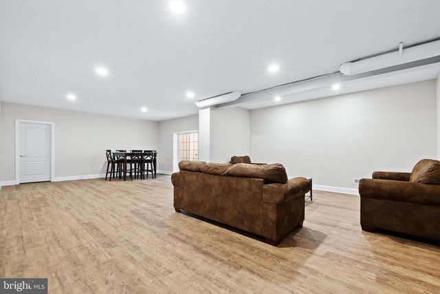 48 SLEEPY HOLLOW, Tabernacle, NJ 08088