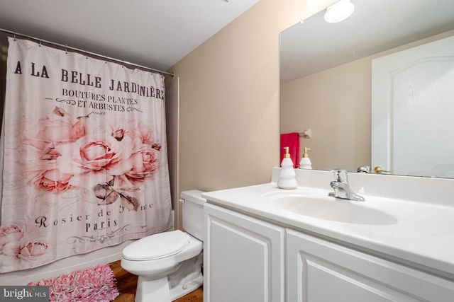 48 SLEEPY HOLLOW, Tabernacle, NJ 08088