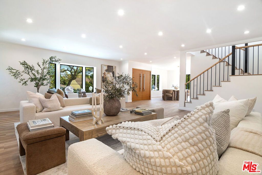 2201 Hillsboro Avenue, Los Angeles, CA 90034 — photo 3