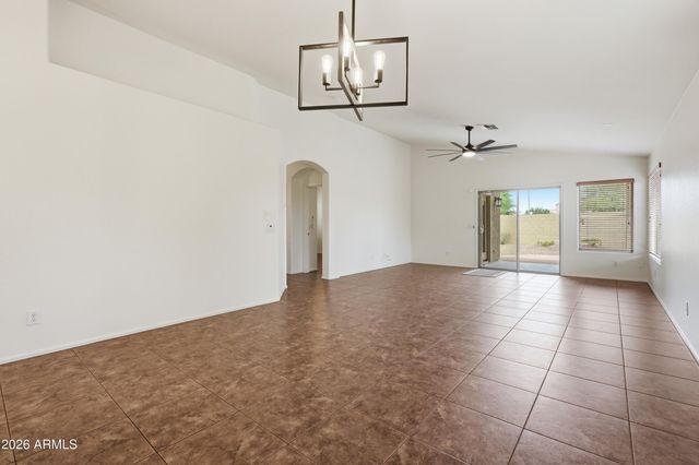 2956 E Shady Spring Trail, Phoenix, AZ 85024