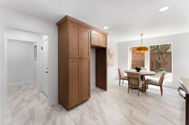 1223 Gladewick Drive, Houston, TX 77077