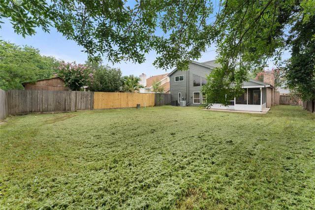 1223 Gladewick Drive, Houston, TX 77077