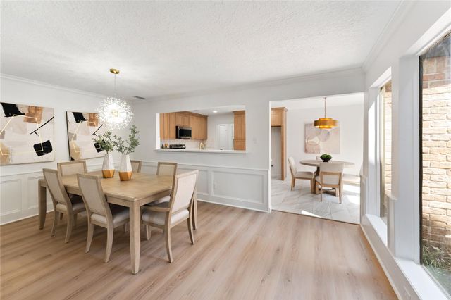 1223 Gladewick Drive, Houston, TX 77077