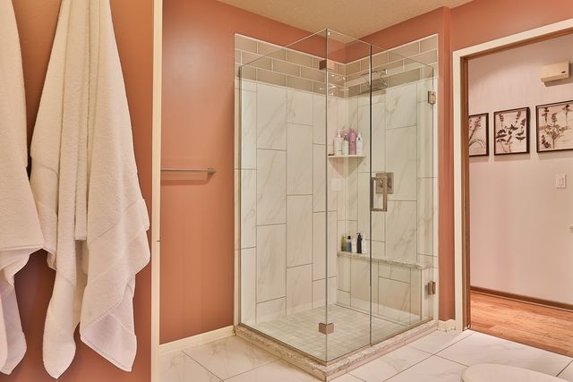 1006 Monroe Street, Pella, IA 50219