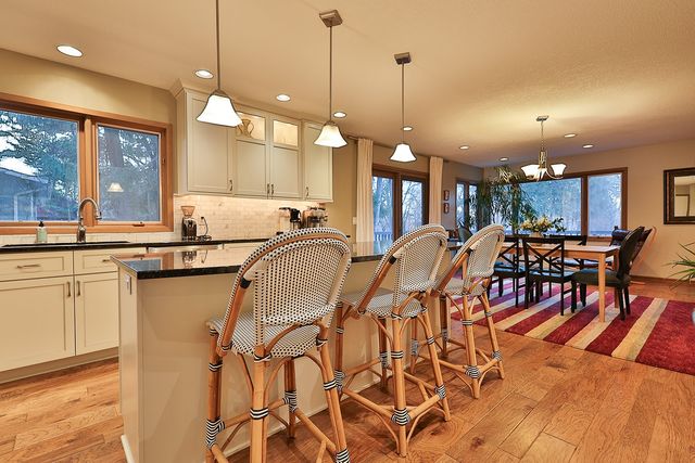 1006 Monroe Street, Pella, IA 50219