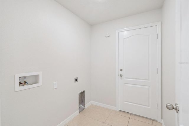 1350 BRENWAY DRIVE, Mascotte, FL 34753
