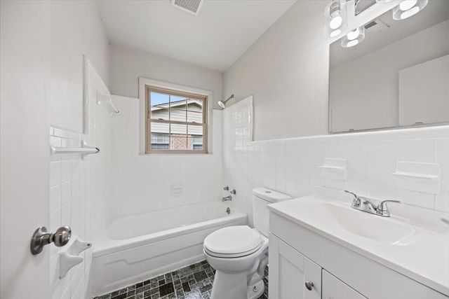 140 Rosedale Avenue, Goose Creek, SC 29445