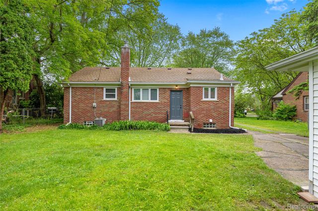 9983 Hemingway, Redford Charter Township, MI 48239