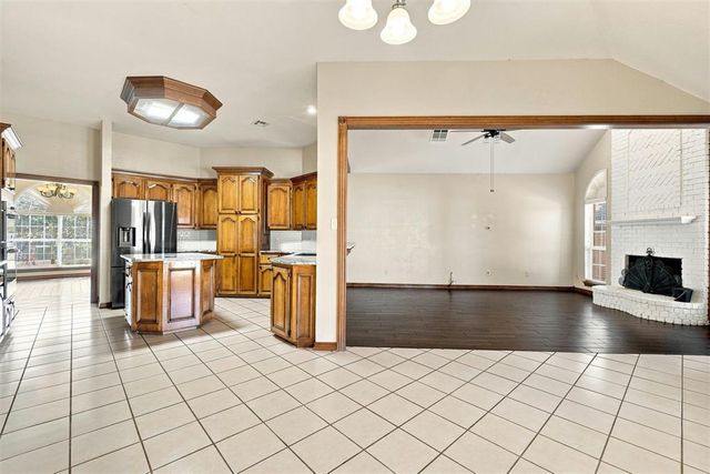 1607 SW Edward Circle, Lawton, OK 73505
