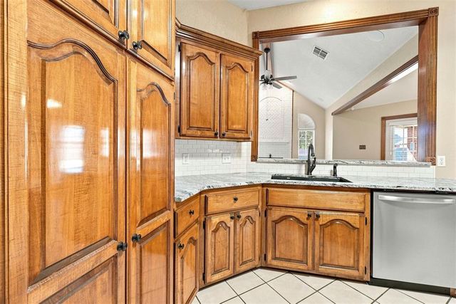1607 SW Edward Circle, Lawton, OK 73505