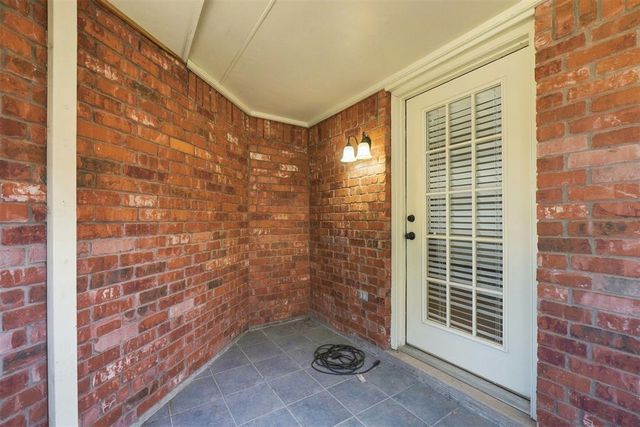 1607 SW Edward Circle, Lawton, OK 73505