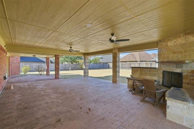 1607 SW Edward Circle, Lawton, OK 73505