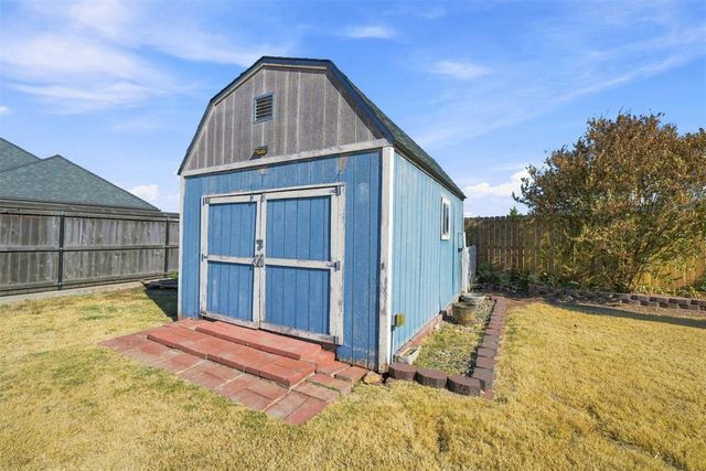 1607 SW Edward Circle, Lawton, OK 73505