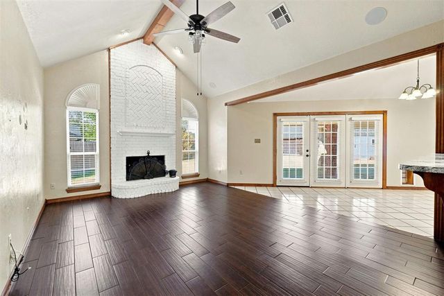 1607 SW Edward Circle, Lawton, OK 73505
