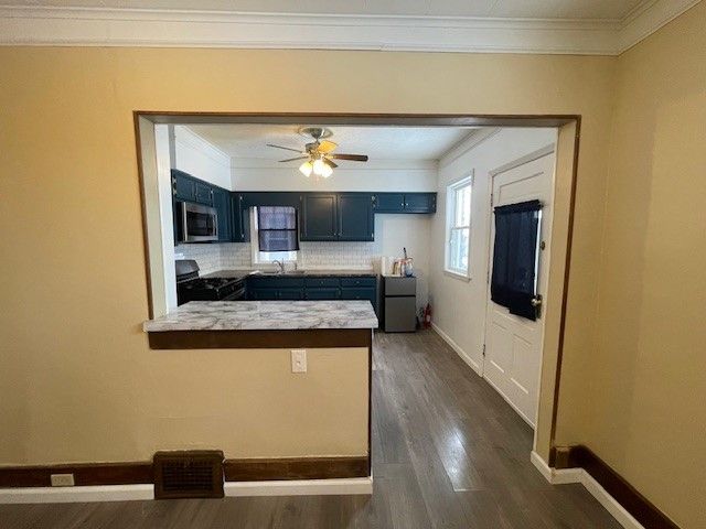 1145 W 25TH Street, Erie, PA 16502