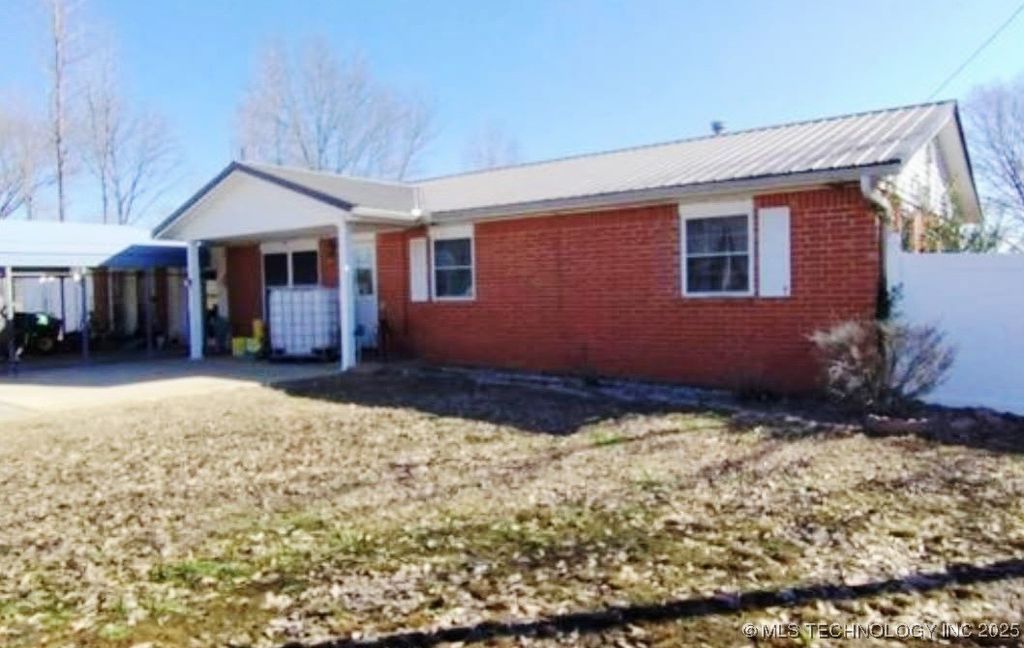 103877 Us Highway 59, Sallisaw, OK 74955