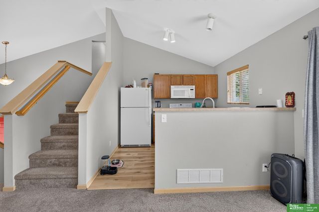 8012 S 161st Terrace, Omaha, NE 68136