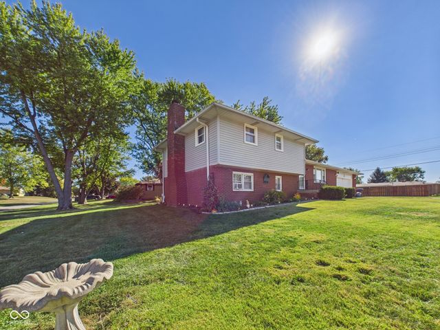 6180 N Akron Drive, Alexandria, IN 46001