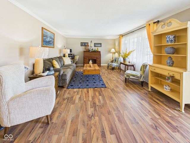 6180 N Akron Drive, Alexandria, IN 46001