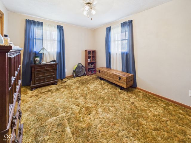 6180 N Akron Drive, Alexandria, IN 46001