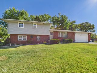 6180 N Akron Drive, Alexandria, IN 46001