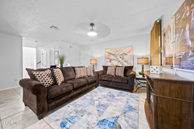 328 De Palma Place, Horizon City, TX 79928