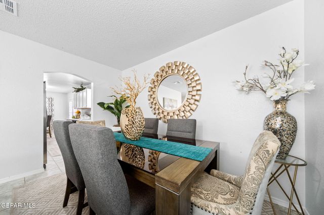 328 De Palma Place, Horizon City, TX 79928