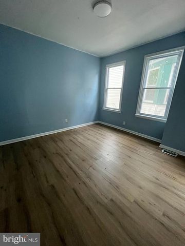 46 HERMITAGE AVE, Trenton, NJ 08618