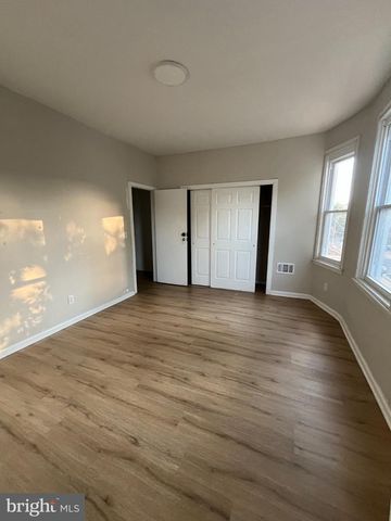 46 HERMITAGE AVE, Trenton, NJ 08618