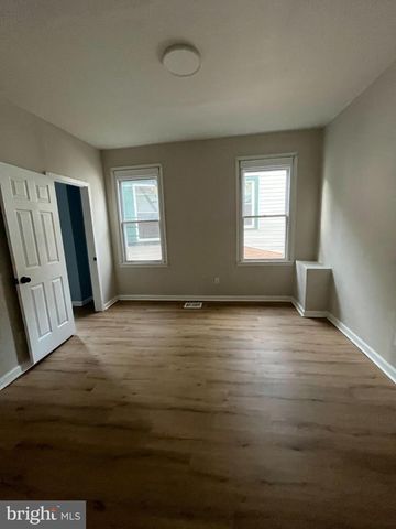 46 HERMITAGE AVE, Trenton, NJ 08618