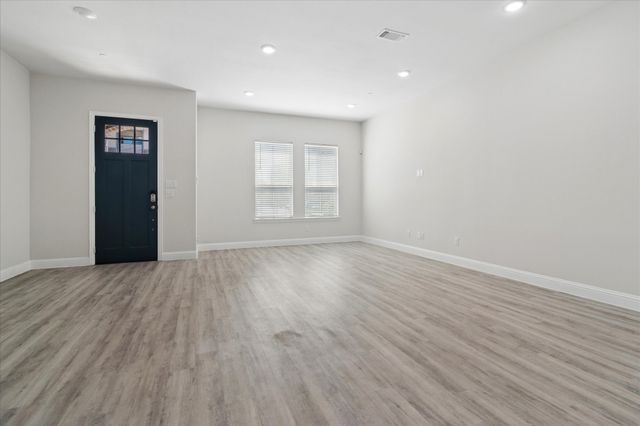 6008 Silverado Trail, Mckinney, TX 75070