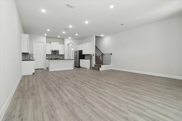 6008 Silverado Trail, Mckinney, TX 75070