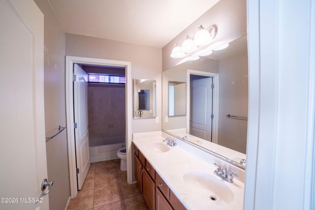 13947 S Camino Los Picos, Sahuarita, AZ 85629