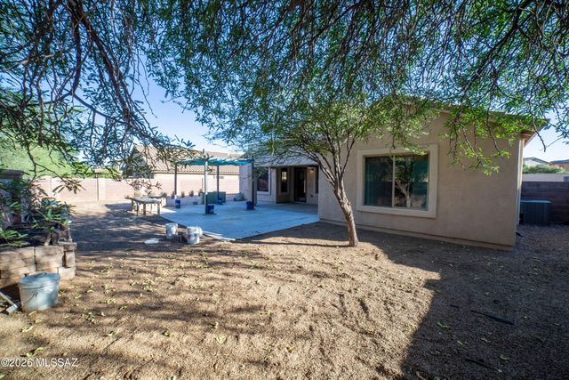 13947 S Camino Los Picos, Sahuarita, AZ 85629